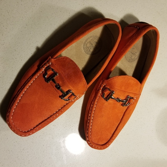 Amali Other - Amali Orange Faux Suede Driving Moccasins